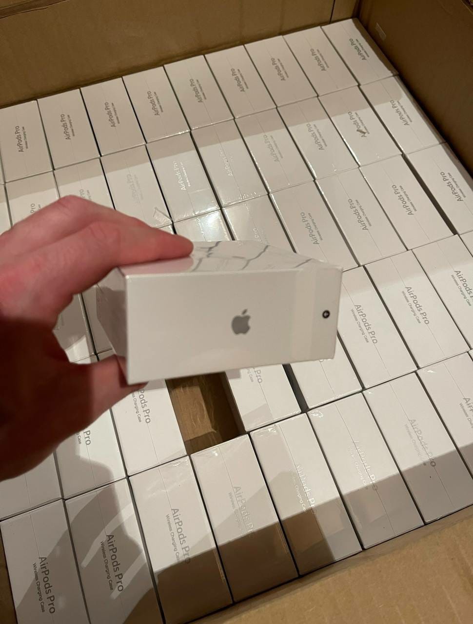 Palette de 50 AirPods Pro Apple – Écouteurs sans fil neufs sous scellé – 50 pièces – Grade A — photo 6