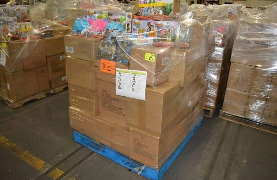 Pallet of 150 to 170 children's toys – Assortment of educational games, figures & arts and crafts – 160 pieces – Grade A — photo 4