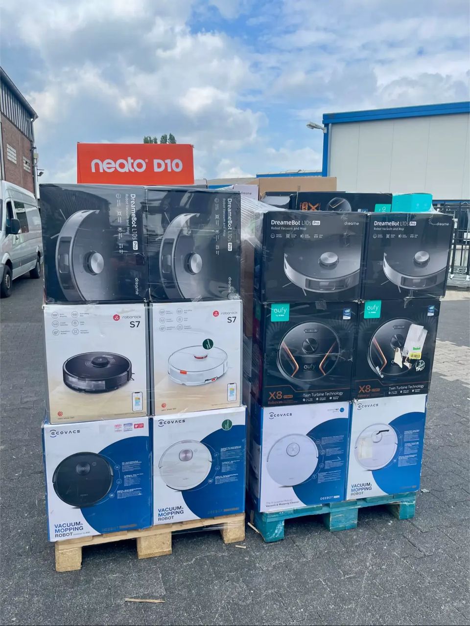 Palette de robots aspirateurs laveurs intelligents – Dreame, Roborock & Ecovacs – 10 à 12 unités – Grade A