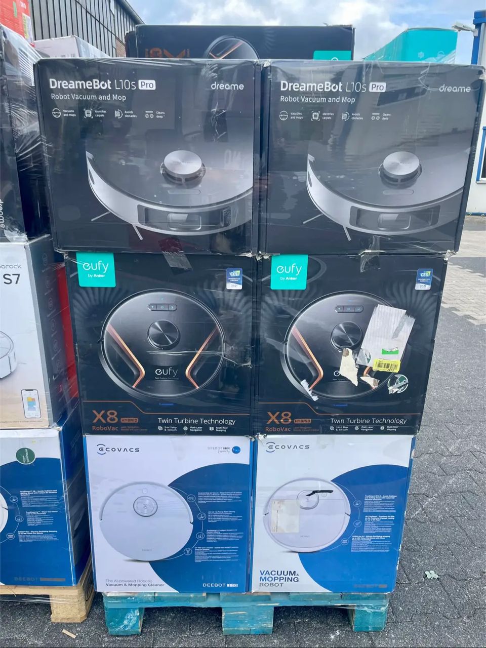 Palette de robots aspirateurs laveurs intelligents – Dreame, Roborock & Ecovacs – 10 à 12 unités – Grade A — photo 2
